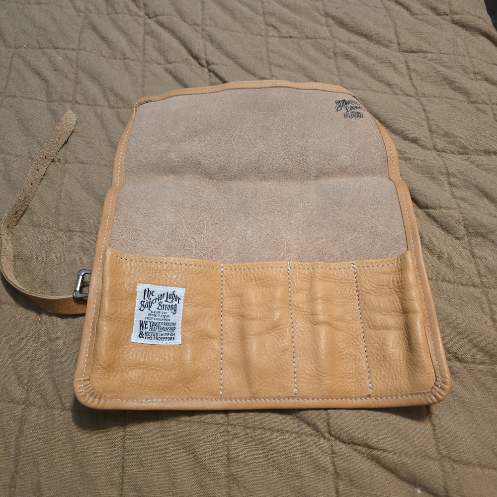 Superior labor pen roll case